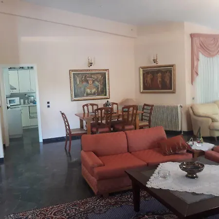 Villa Ioanna *